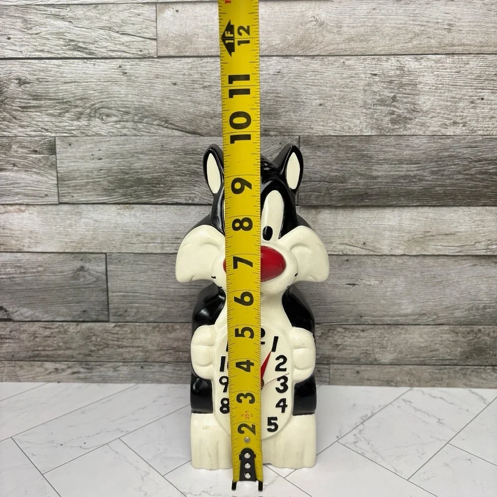 Loony Tunes Sylvester Cat Clock Warner Brothers 1995 Incomplete Doesn't Work